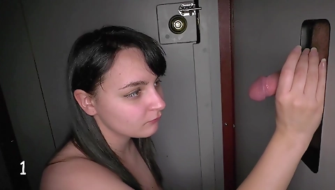 Amateur brunette with a sexy body enjoys a great time