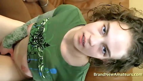 Amateur teen video with 18+ feet and a juicy pussy