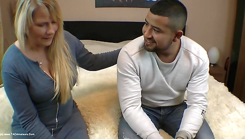 Mature milf with big boobs and ass fucked by her step daughter