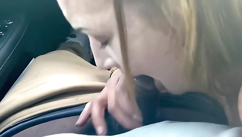 Hot teen blonde blowjob and deepthroat porn with a big dick