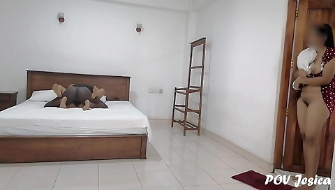 Cuckolding video of a sexy stepmom with a hot stepson